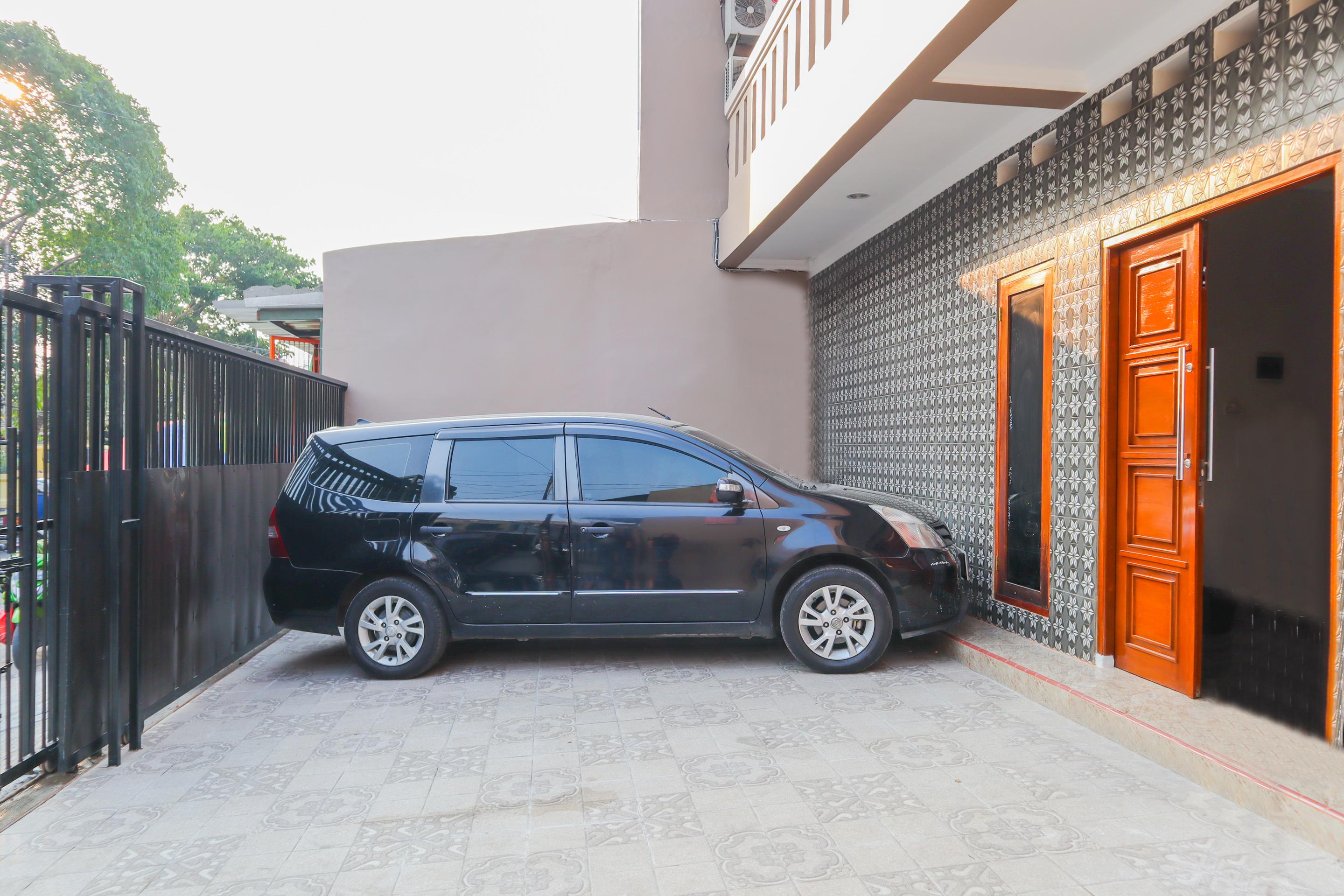 Oyo 1519 Axl Residence Jakarta Exterior photo